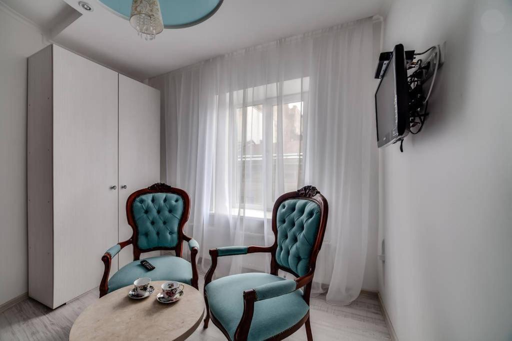 ROMANTIC Apartments - центр Львова , с видом на город Екстер'єр фото