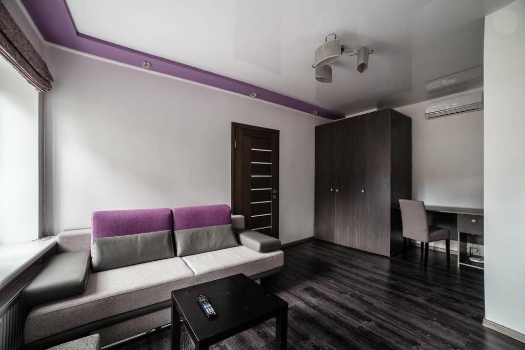 ROMANTIC Apartments - центр Львова , с видом на город Екстер'єр фото